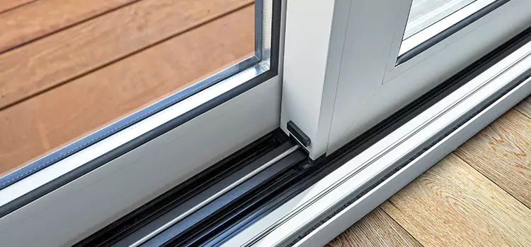 Why Your Sliding Door Keeps Getting Stuck in Green, OH?